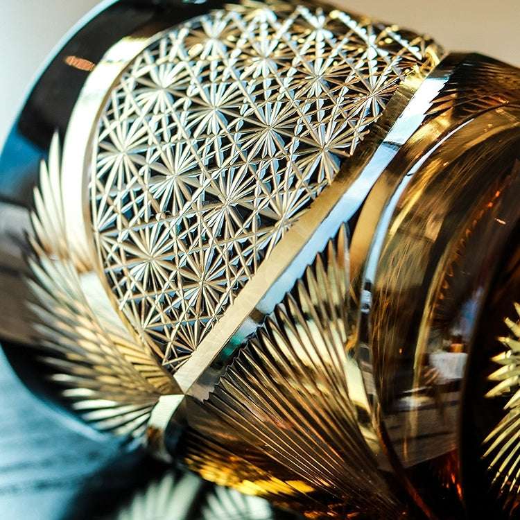 ClayWhispers Handcrafted Crane Feather Whisky Glass With Wooden Box