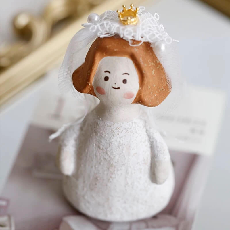 Bride detail