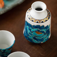 Kutaniyaki Gold Foil Blue Peony Sake Set