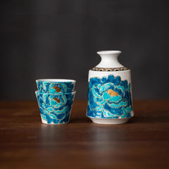 Kutaniyaki Gold Foil Blue Peony Sake Set
